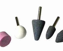 Pedra para polimento de metais